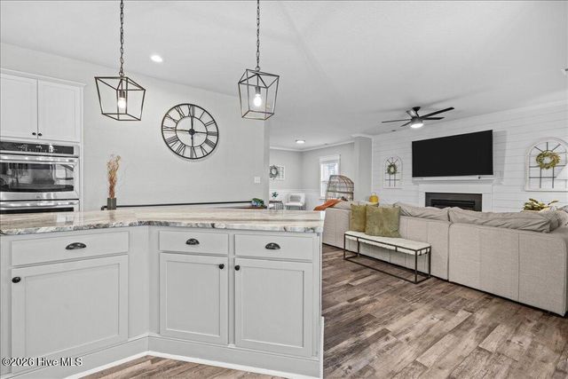 124 Parrish Point Lane, Moyock, NC 27958