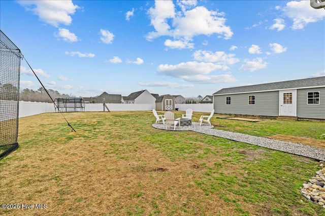 124 Parrish Point Lane, Moyock, NC 27958