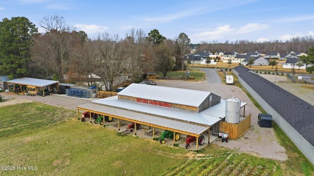 124 Parrish Point Lane, Moyock, NC 27958