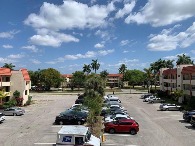 8080 N Sunrise Lakes N 303, Sunrise, FL 33322