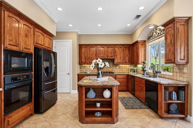 6513 Puerto Dr, Rancho Murieta, CA 95683