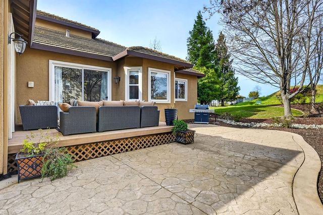 6513 Puerto Dr, Rancho Murieta, CA 95683