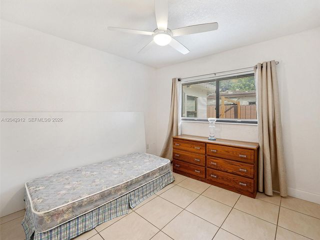 700 SW 12th St, Fort Lauderdale, FL 33315