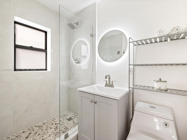 700 SW 12th St, Fort Lauderdale, FL 33315
