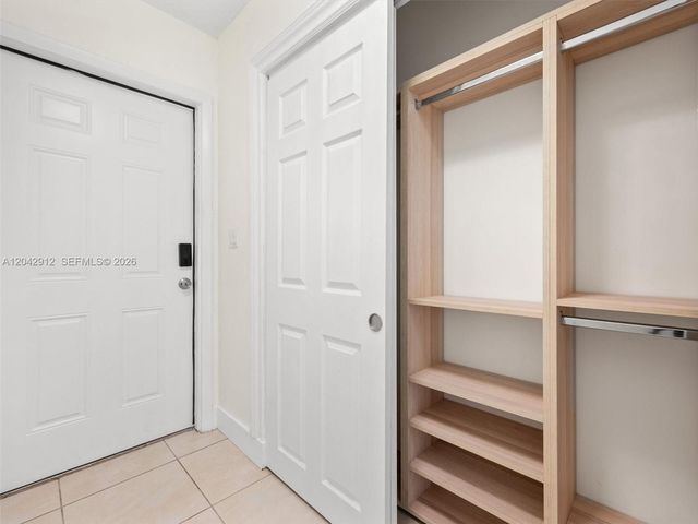 700 SW 12th St, Fort Lauderdale, FL 33315