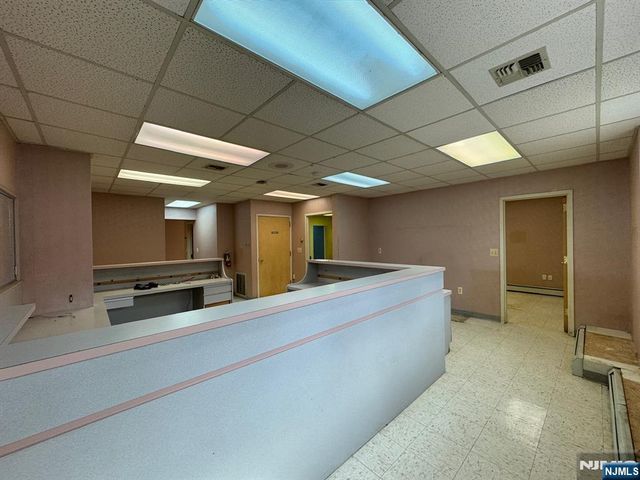 179 Lafayette Avenue, Hawthorne, NJ 07506