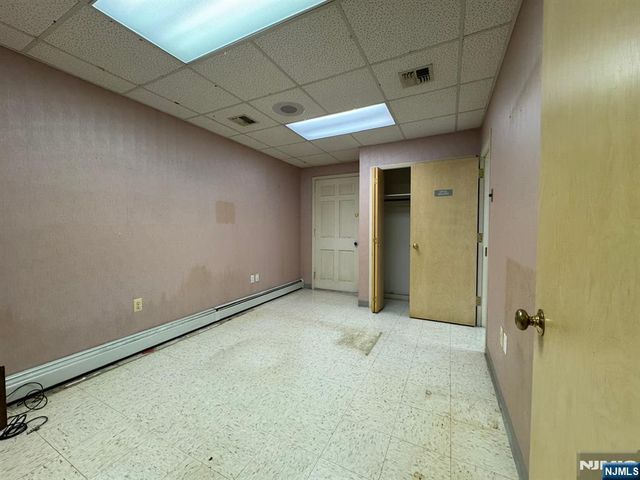 179 Lafayette Avenue, Hawthorne, NJ 07506