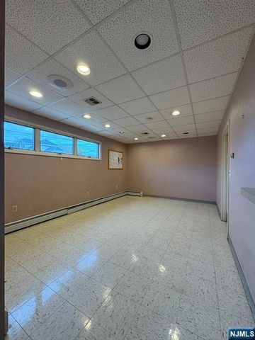 179 Lafayette Avenue, Hawthorne, NJ 07506