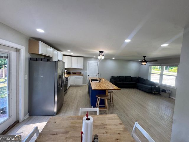 115 Fairlawn Drive, Carrollton, GA 30117