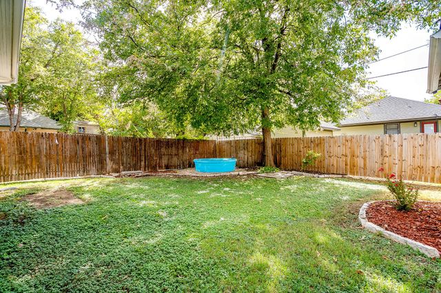 1406 6th Avenue, Fort Worth, TX 76104