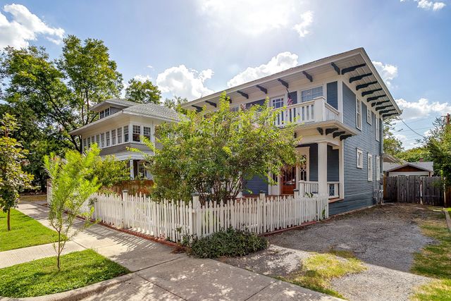 1406 6th Avenue, Fort Worth, TX 76104