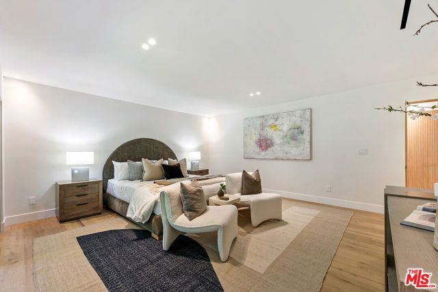 23458 Canzonet Street, Woodland Hills (los Angeles), CA 91367