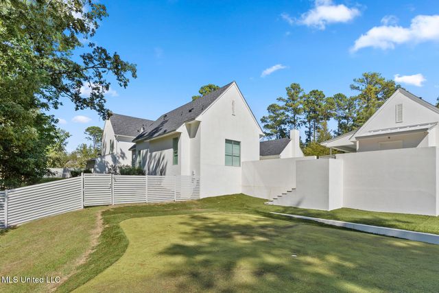 919 Montrose Drive, Ridgeland, MS 39157