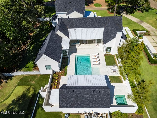 919 Montrose Drive, Ridgeland, MS 39157