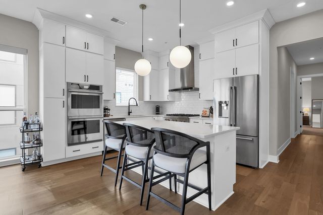 695 Civitas Avenue, D301, Columbus, OH 43215