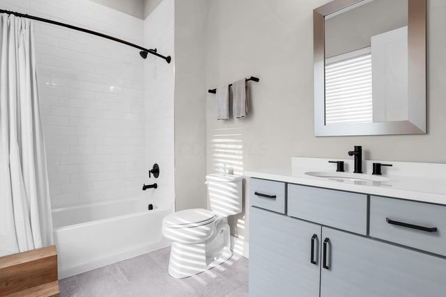 695 Civitas Avenue, D301, Columbus, OH 43215