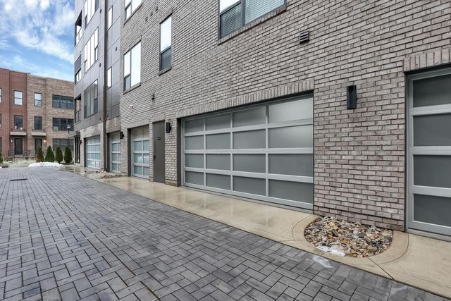 695 Civitas Avenue, D301, Columbus, OH 43215