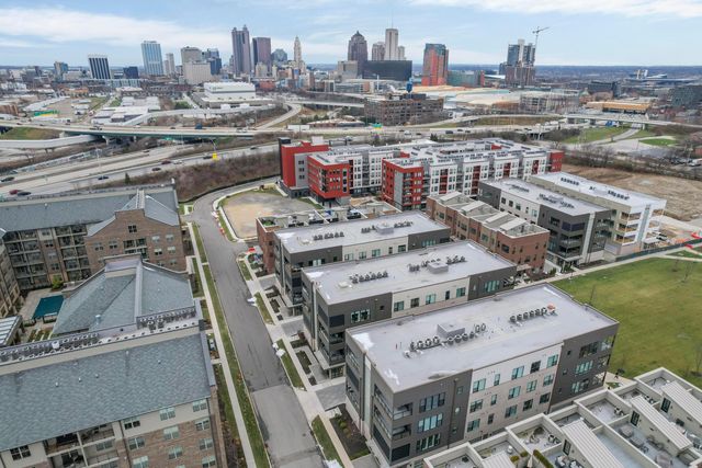 695 Civitas Avenue, D301, Columbus, OH 43215