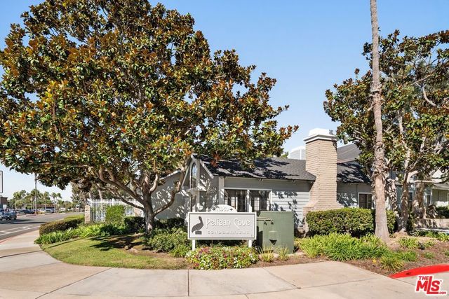 16960 Algonquin Street I201, Huntington Beach, CA 92649