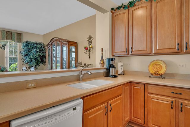 322 Capital Drive, Shorewood, IL 60404
