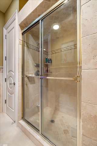 61403 Barclay Drive, Washington Twp, MI 48094