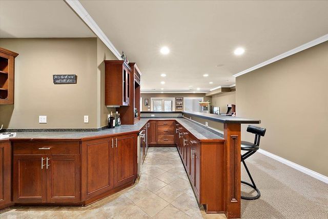 61403 Barclay Drive, Washington Twp, MI 48094