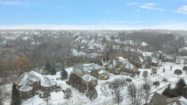 61403 Barclay Drive, Washington Twp, MI 48094