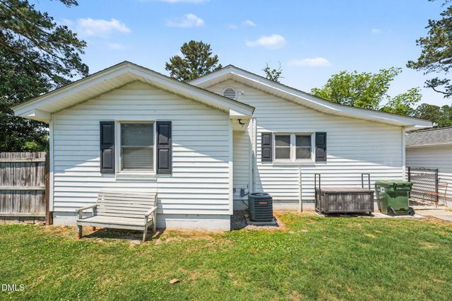 106 N Fort Street, Pikeville, NC 27863