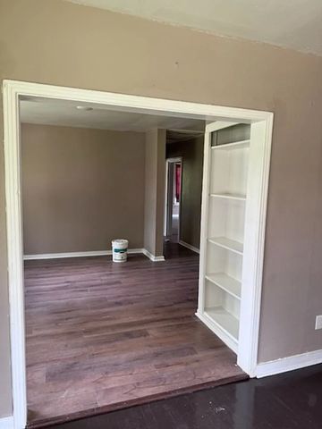 323 Kelly Street, Bossier City, LA 71111