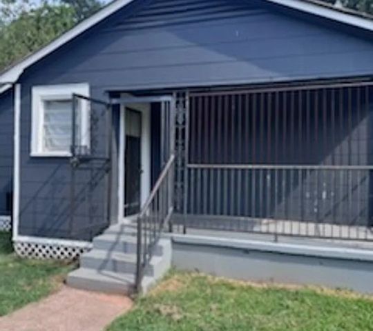 323 Kelly Street, Bossier City, LA 71111
