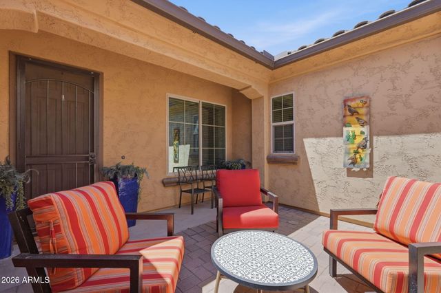 5022 S SETON Avenue, Gilbert, AZ 85298