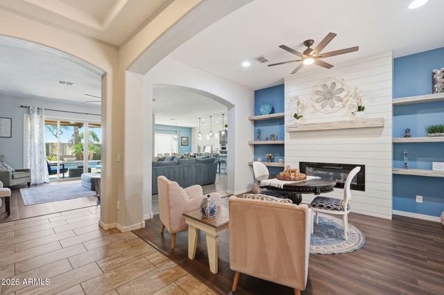 5022 S SETON Avenue, Gilbert, AZ 85298