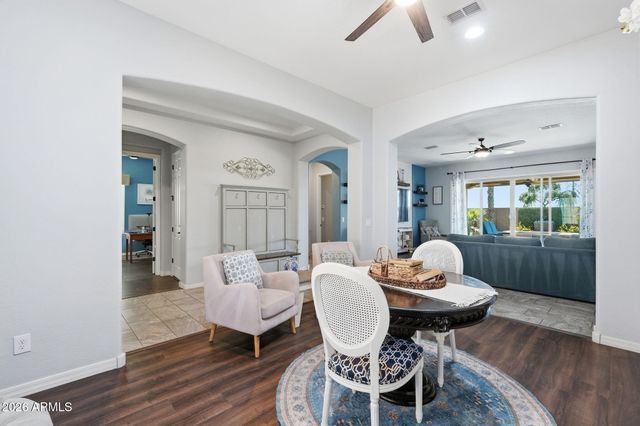 5022 S SETON Avenue, Gilbert, AZ 85298