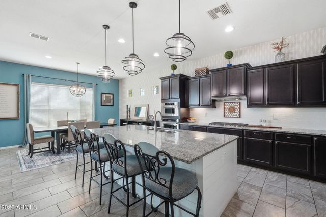 5022 S SETON Avenue, Gilbert, AZ 85298