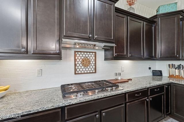 5022 S SETON Avenue, Gilbert, AZ 85298
