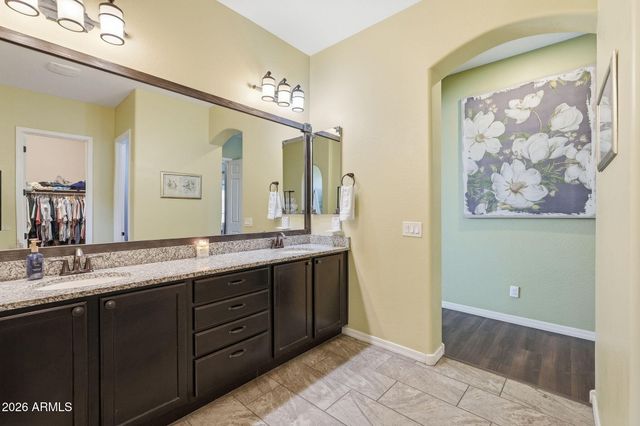 5022 S SETON Avenue, Gilbert, AZ 85298