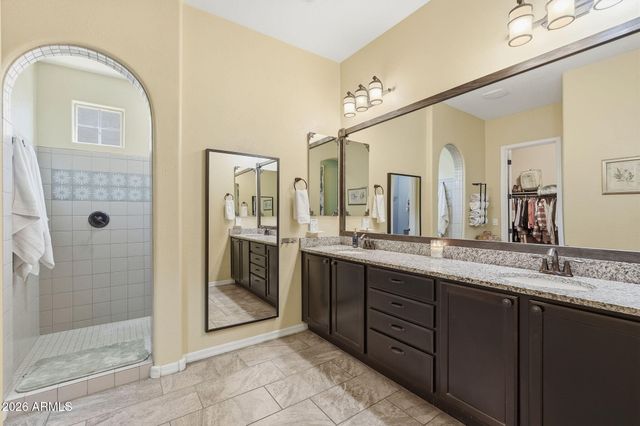 5022 S SETON Avenue, Gilbert, AZ 85298