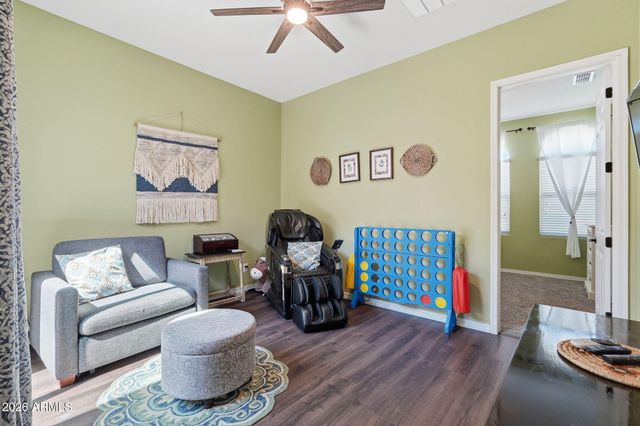 5022 S SETON Avenue, Gilbert, AZ 85298