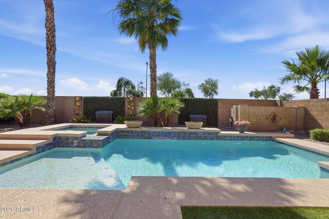 5022 S SETON Avenue, Gilbert, AZ 85298