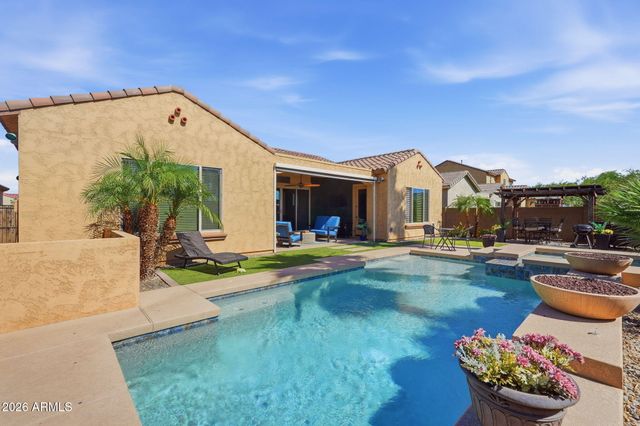 5022 S SETON Avenue, Gilbert, AZ 85298