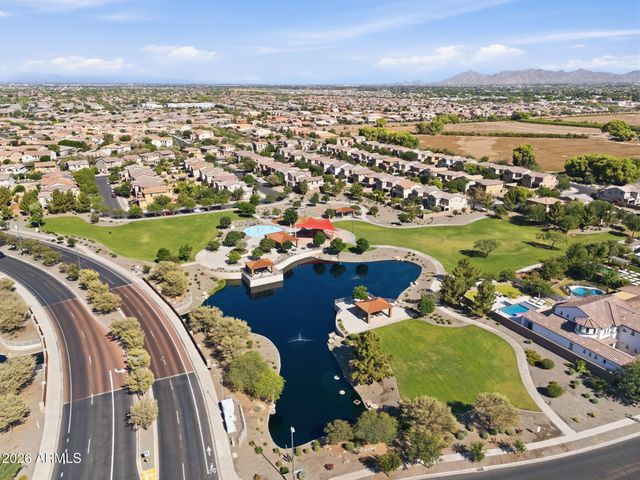 5022 S SETON Avenue, Gilbert, AZ 85298
