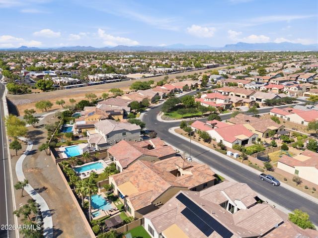 5022 S SETON Avenue, Gilbert, AZ 85298