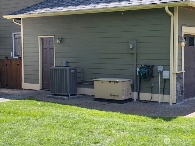 20105 2nd Avenue NW, Arlington, WA 98223