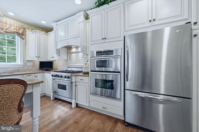 104 BRIGGS LN, Newark, DE 19711