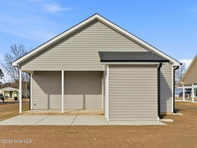 606 S Vance Street, Fremont, NC 27830