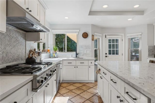756 Cedar Point Place, Westlake Village, CA 91362