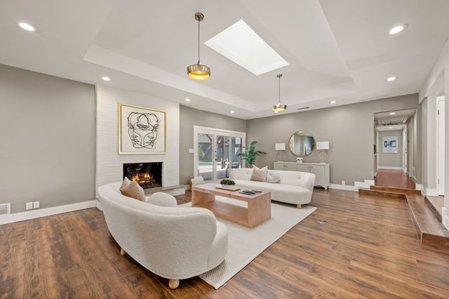 7221 Fernmeadow Drive, Dallas, TX 75248