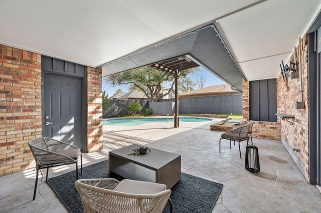 7221 Fernmeadow Drive, Dallas, TX 75248