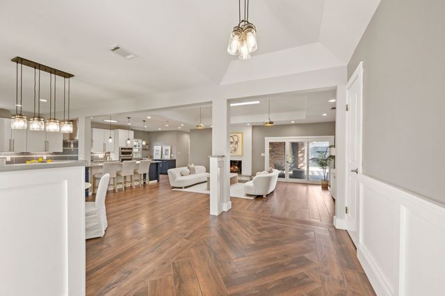 7221 Fernmeadow Drive, Dallas, TX 75248