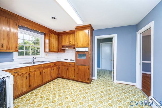 7514 Cold Harbor Rd, Hanover, VA 23111